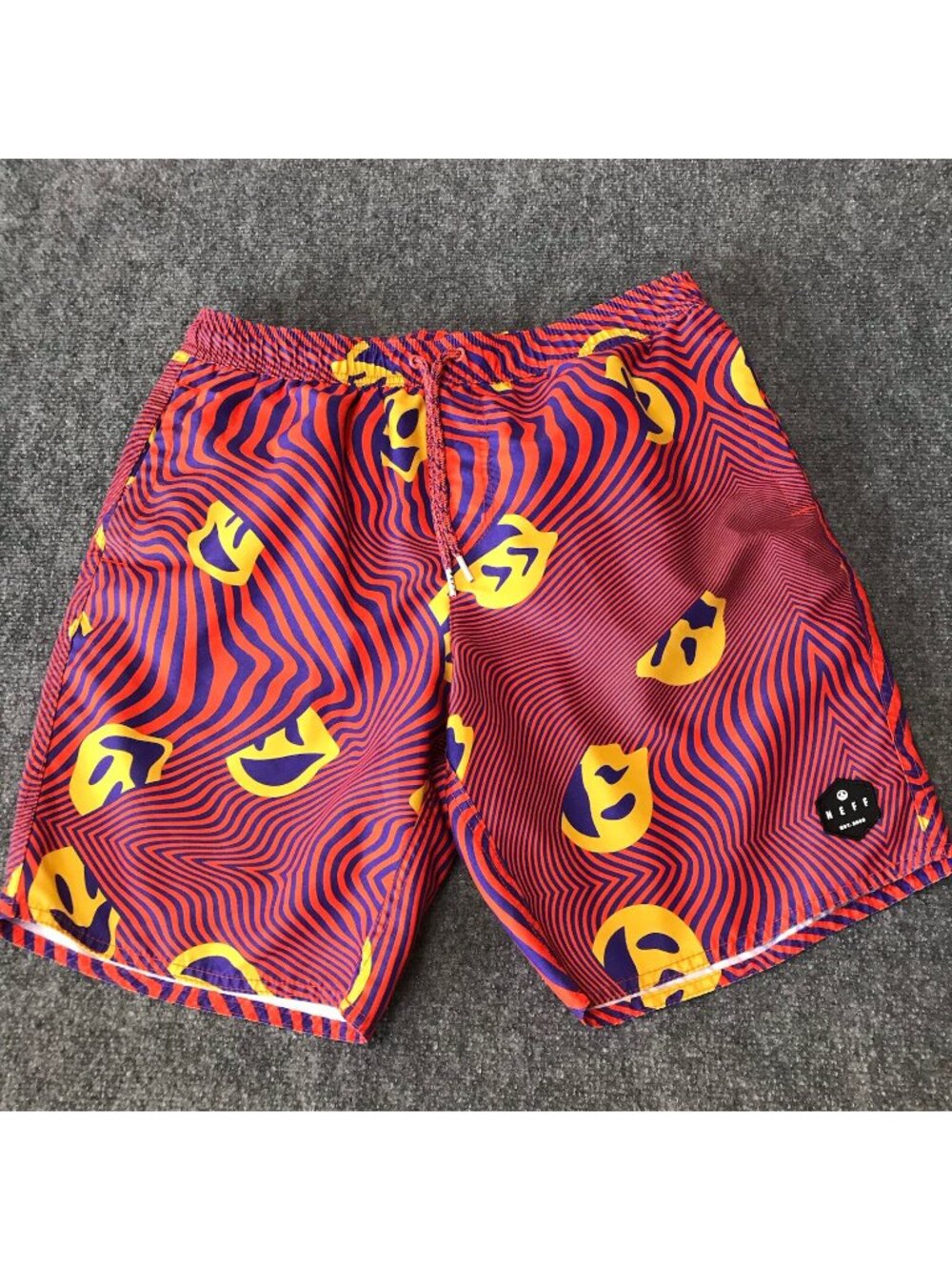 Neff Swim Trunks Board Shorts Mens Medium Surf Vaporwave Face Psychedelic Beach